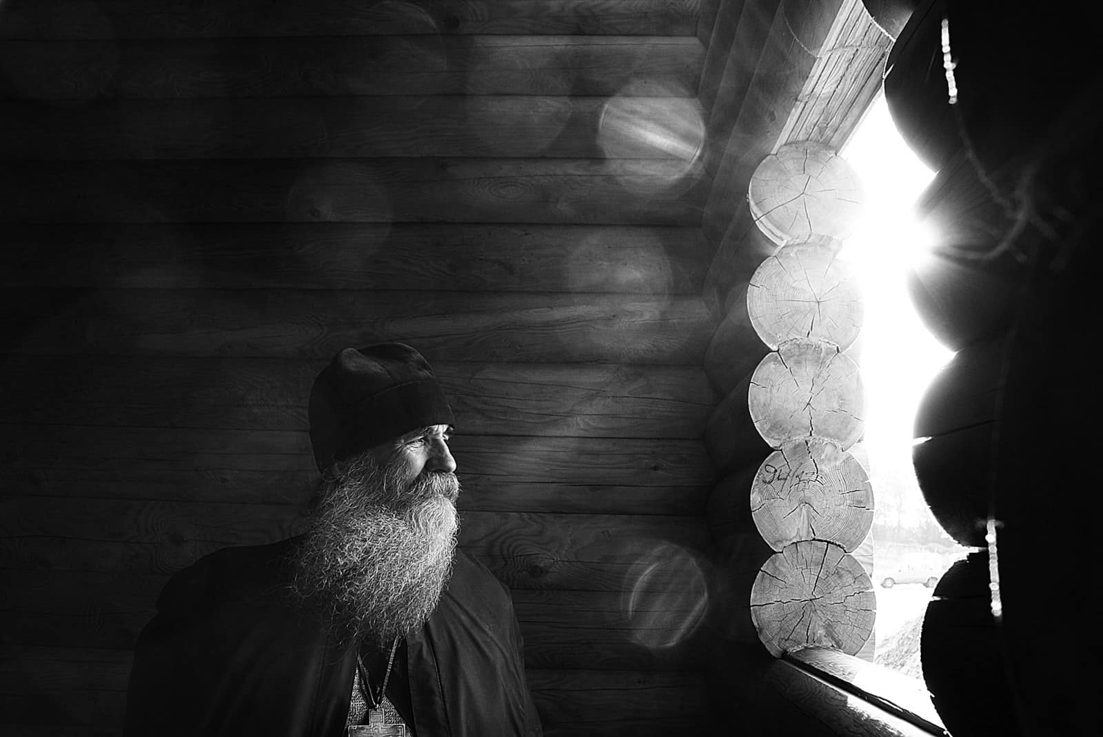 Храм молчание. Монах Симеон Афонский ( Симон Безкровный). Монах Симеон Афонский фото. Исихазм монах.