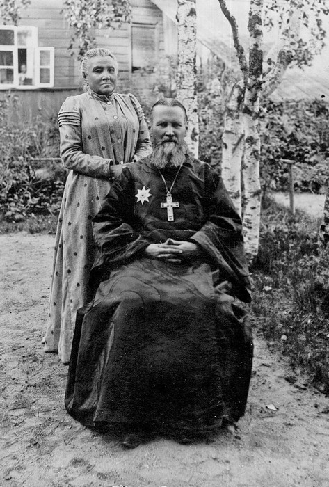 Святой Иоанн Кронштадский с супругой