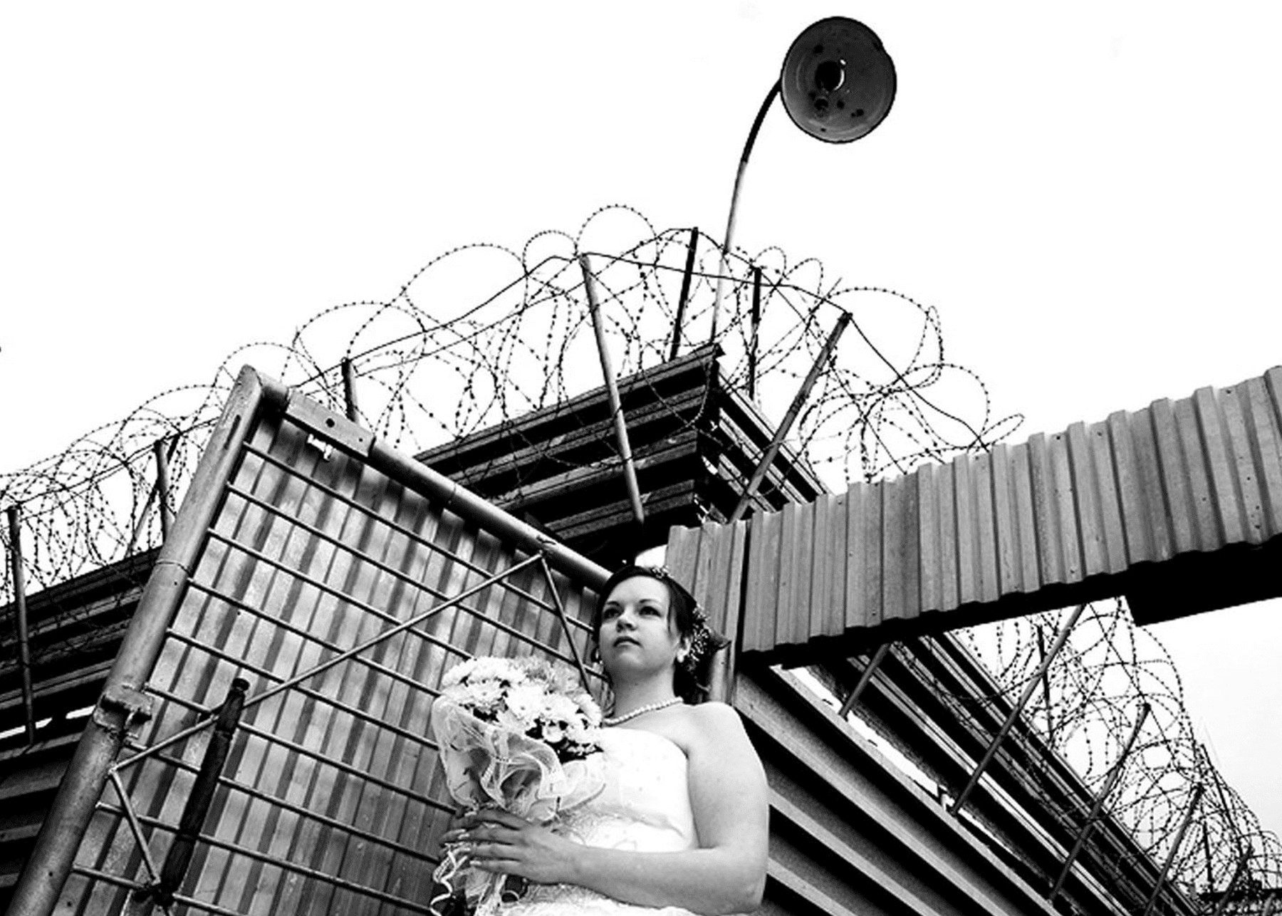 Вышла замуж за заключенного. Свадьба в тюрьме. Свадьба за решеткой. Любовь за решеткой. Любовь в тюрьме.